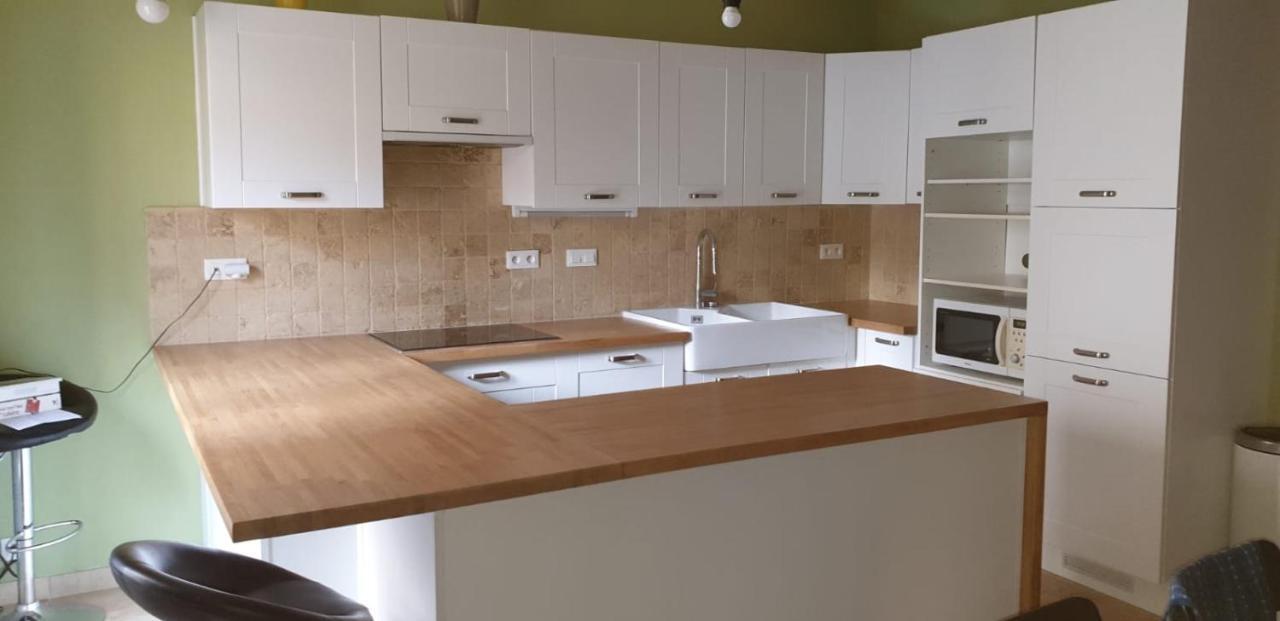 Appt 75M2 Terrasse 12M2 Apartment Tourbes Екстериор снимка